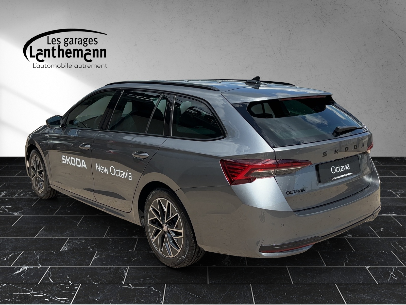 SKODA Octavia Combi 1.5 TSI mHEV DSG Sport Line-image-5
