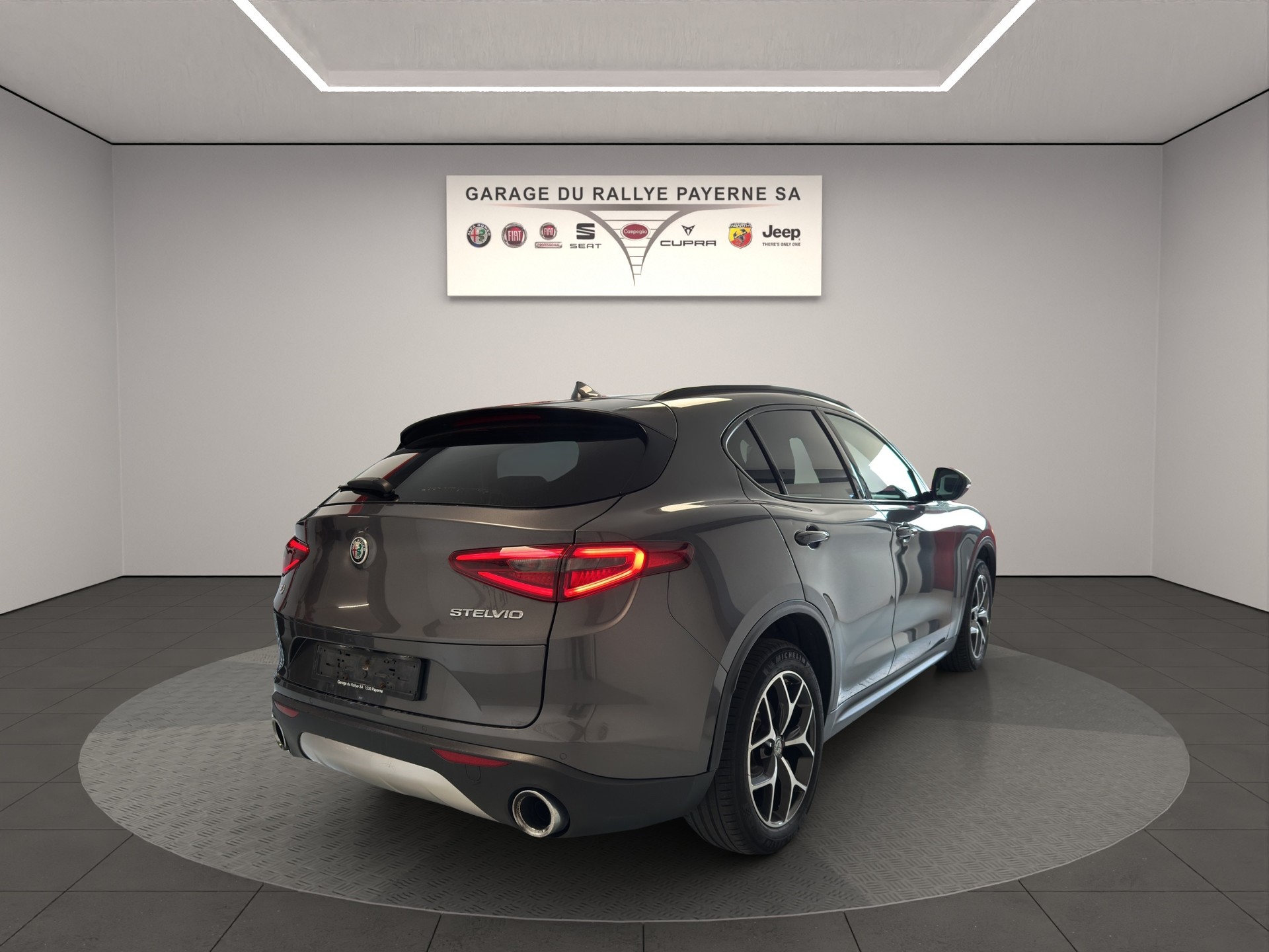 ALFA ROMEO Stelvio 2.0 Super Q4 Automatic-image-4