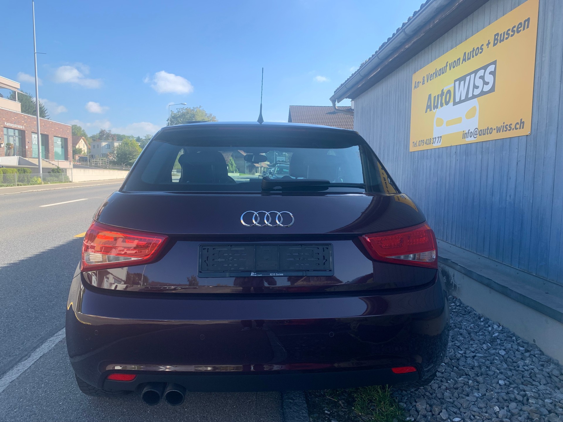 AUDI A1 1.4 TFSI Attraction S-tronic-image-5