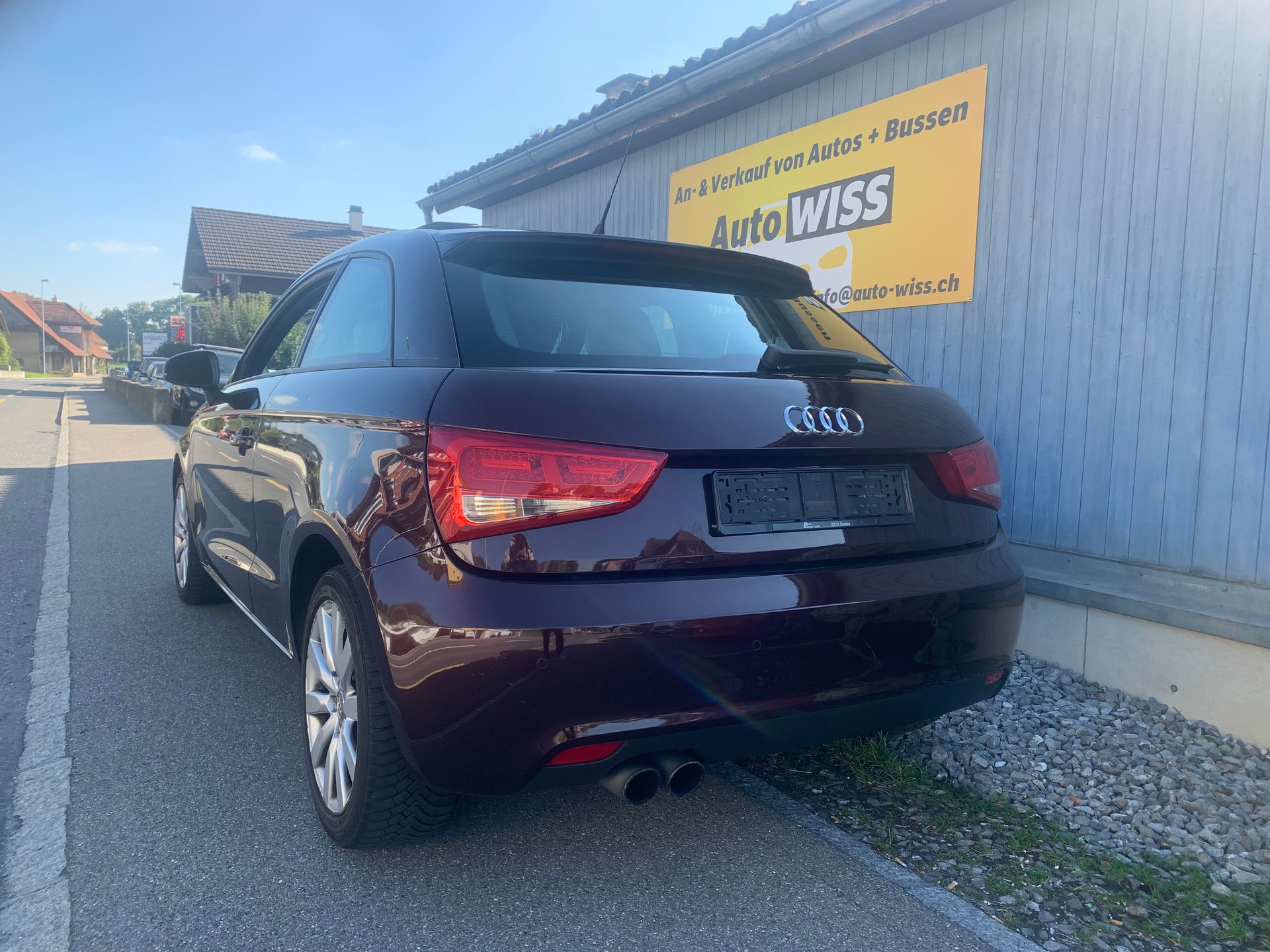 AUDI A1 1.4 TFSI Attraction S-tronic-image-3
