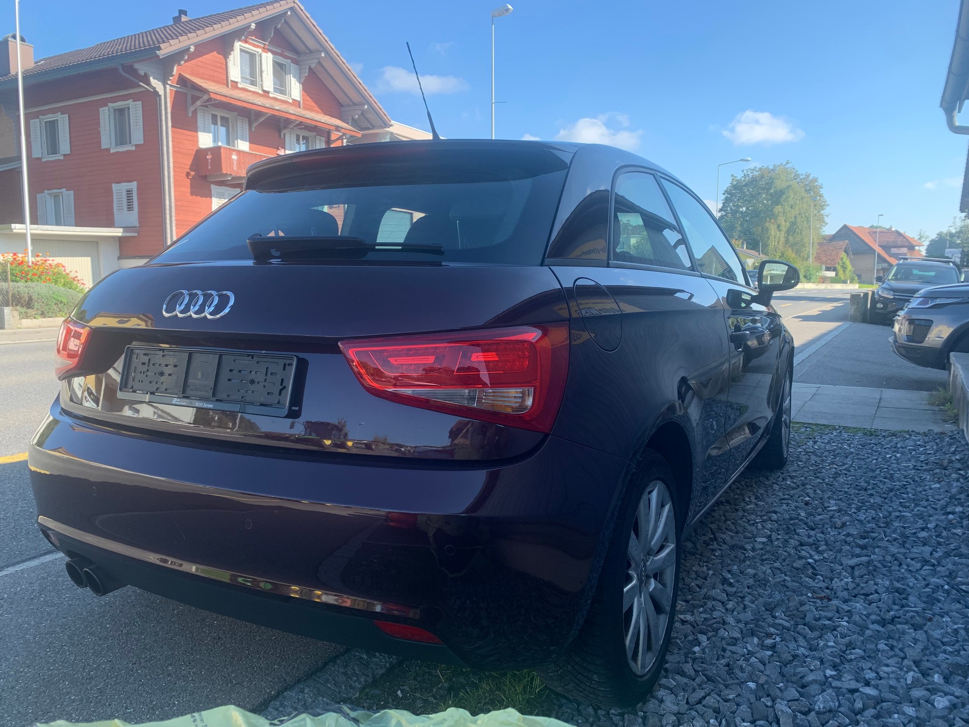AUDI A1 1.4 TFSI Attraction S-tronic-image-4