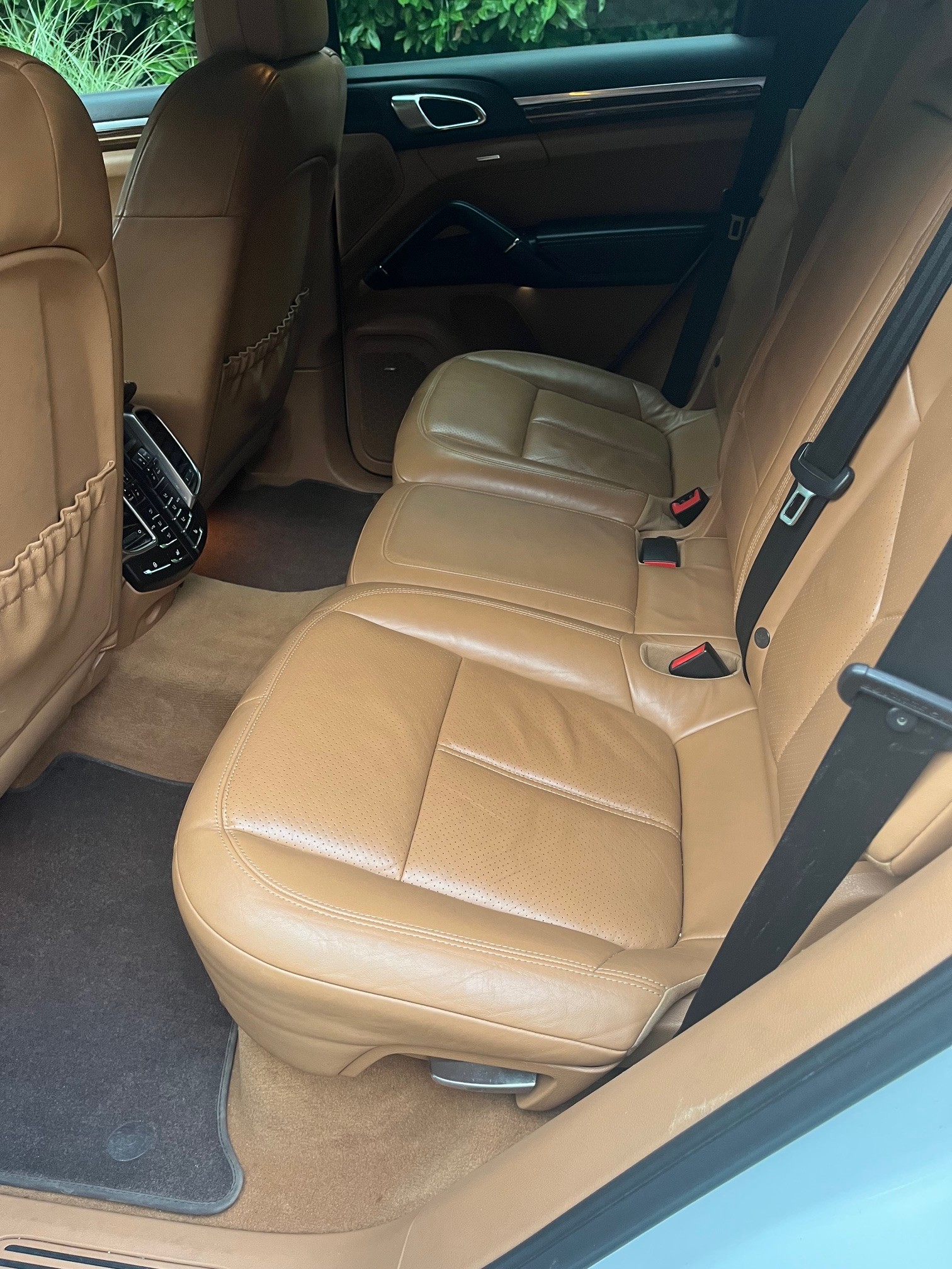 PORSCHE Cayenne Diesel-image-17