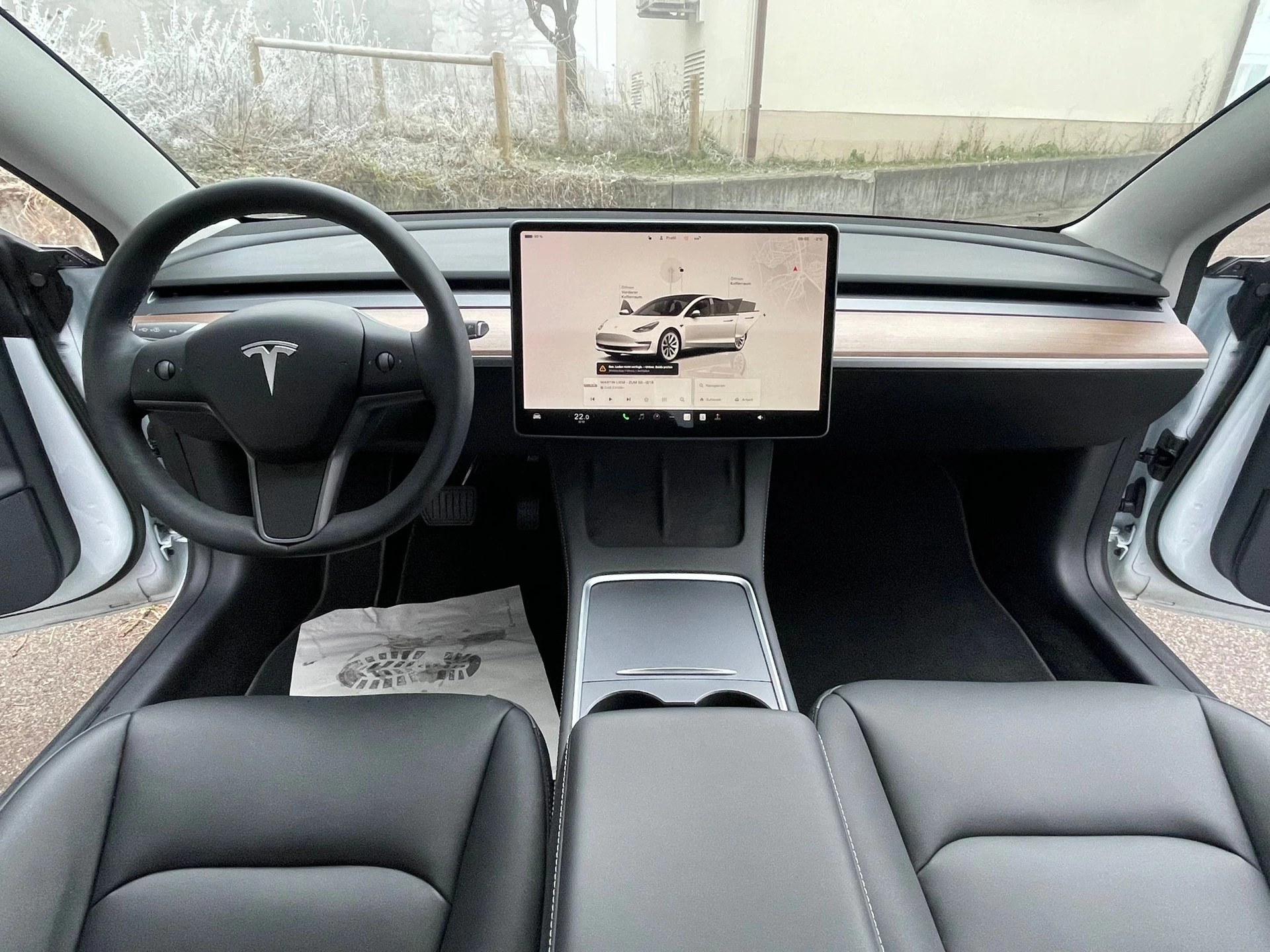 TESLA Facelift Model 3 Performance Dual Motor AWD CH-Auto mit Werksgarantie-image-7