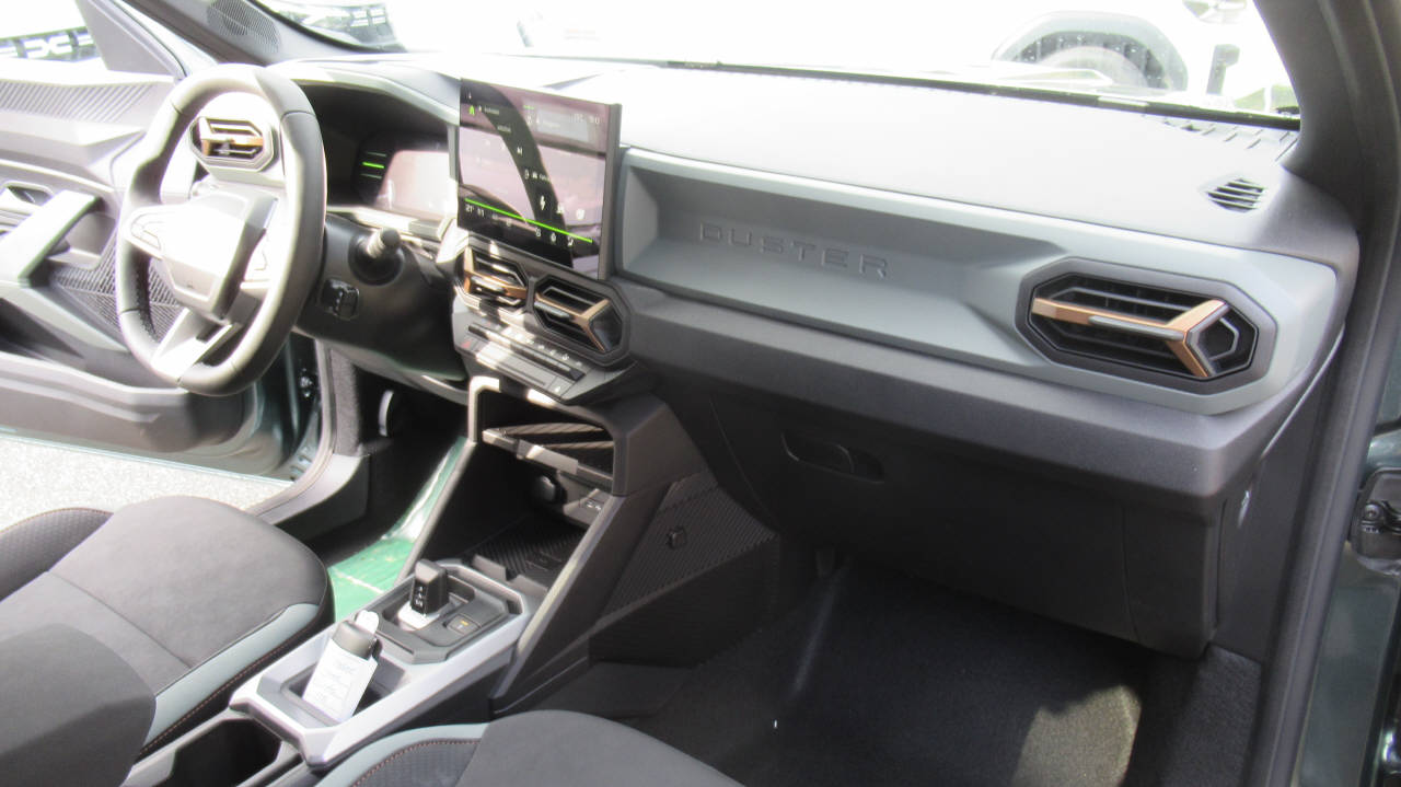 DACIA Duster 1.6 Hybrid Extreme-image-9