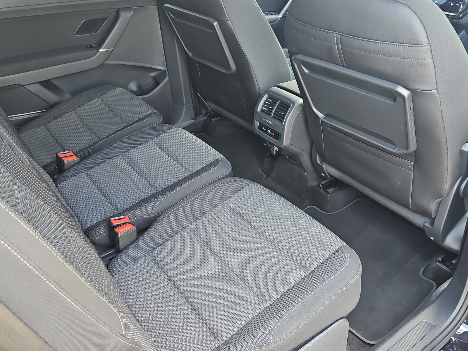 VW Touran 1.5 TSI EVO Comfortline United DSG-image-19