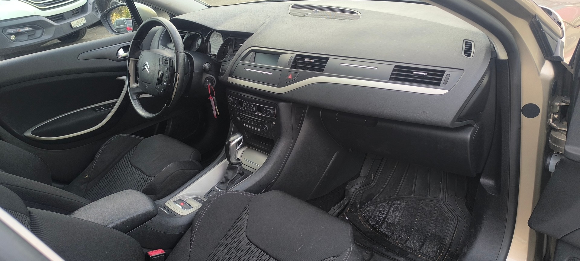 CITROEN C5 Tourer 1.6 Turbo Séduction Automatic-image-15