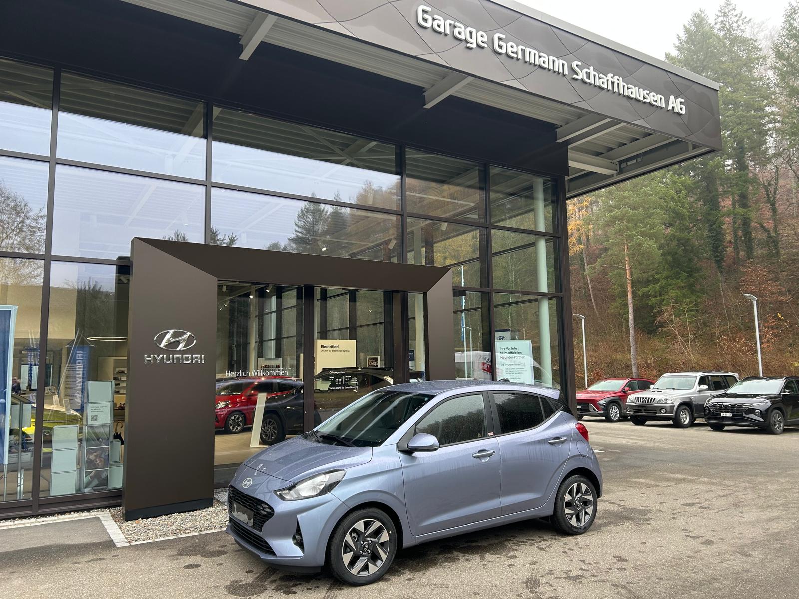 HYUNDAI i10 1.2 Amplia-image-0