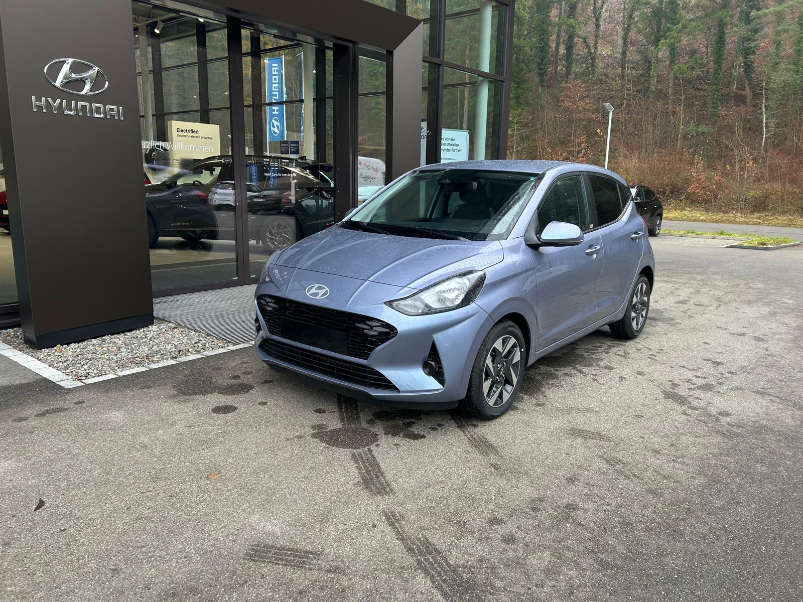 HYUNDAI i10 1.2 Amplia-image-1