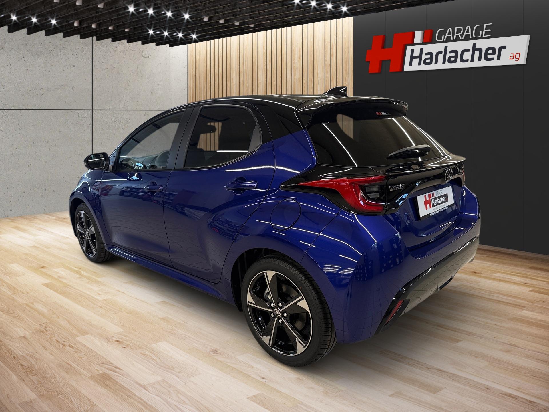 TOYOTA Yaris 1.5 Premium e-CVT-image-6