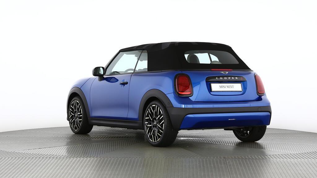 MINI Cooper S Cabrio-image-3