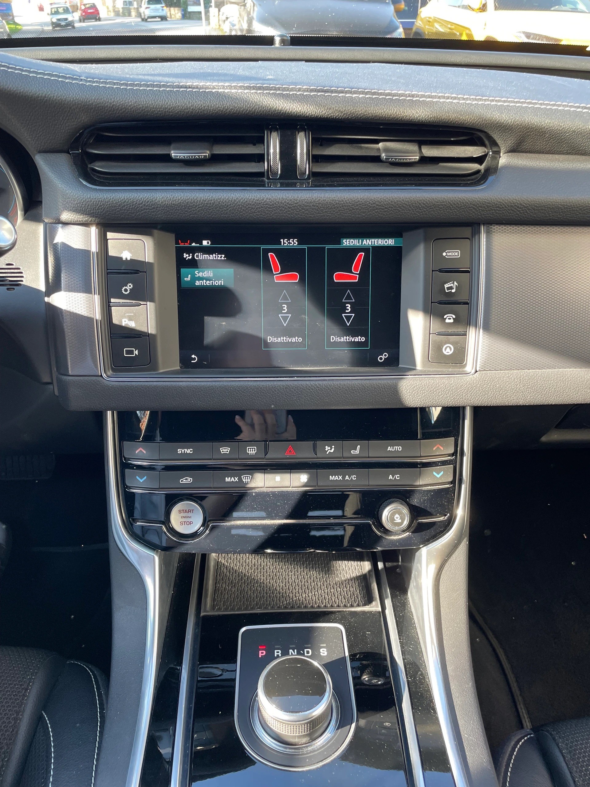 JAGUAR XF Sportbrake 240 R-Sport AWD Automatic-image-11