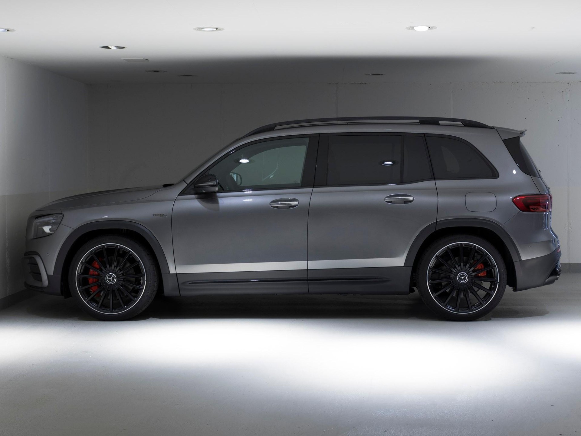 MERCEDES-BENZ GLB 35 AMG 4MATIC-image-5