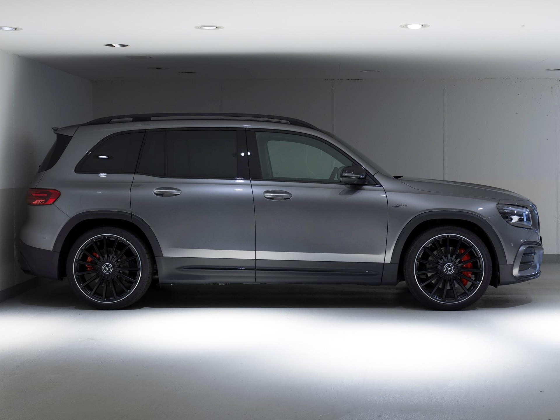 MERCEDES-BENZ GLB 35 AMG 4MATIC-image-1