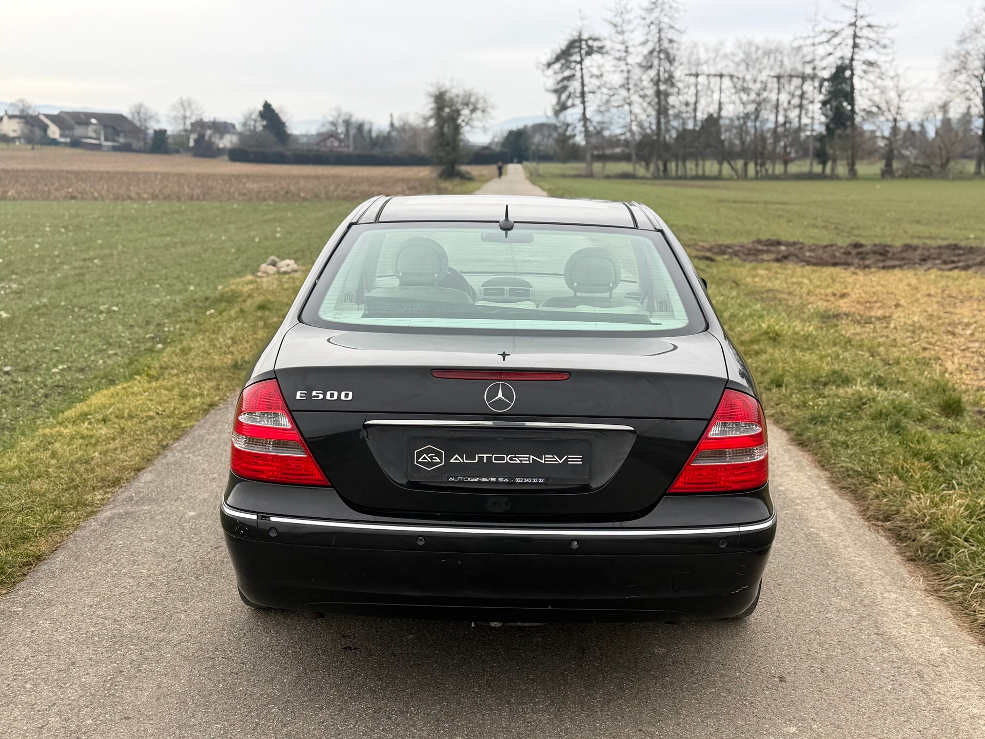 MERCEDES-BENZ E 500 Elégance Automatic-image-4