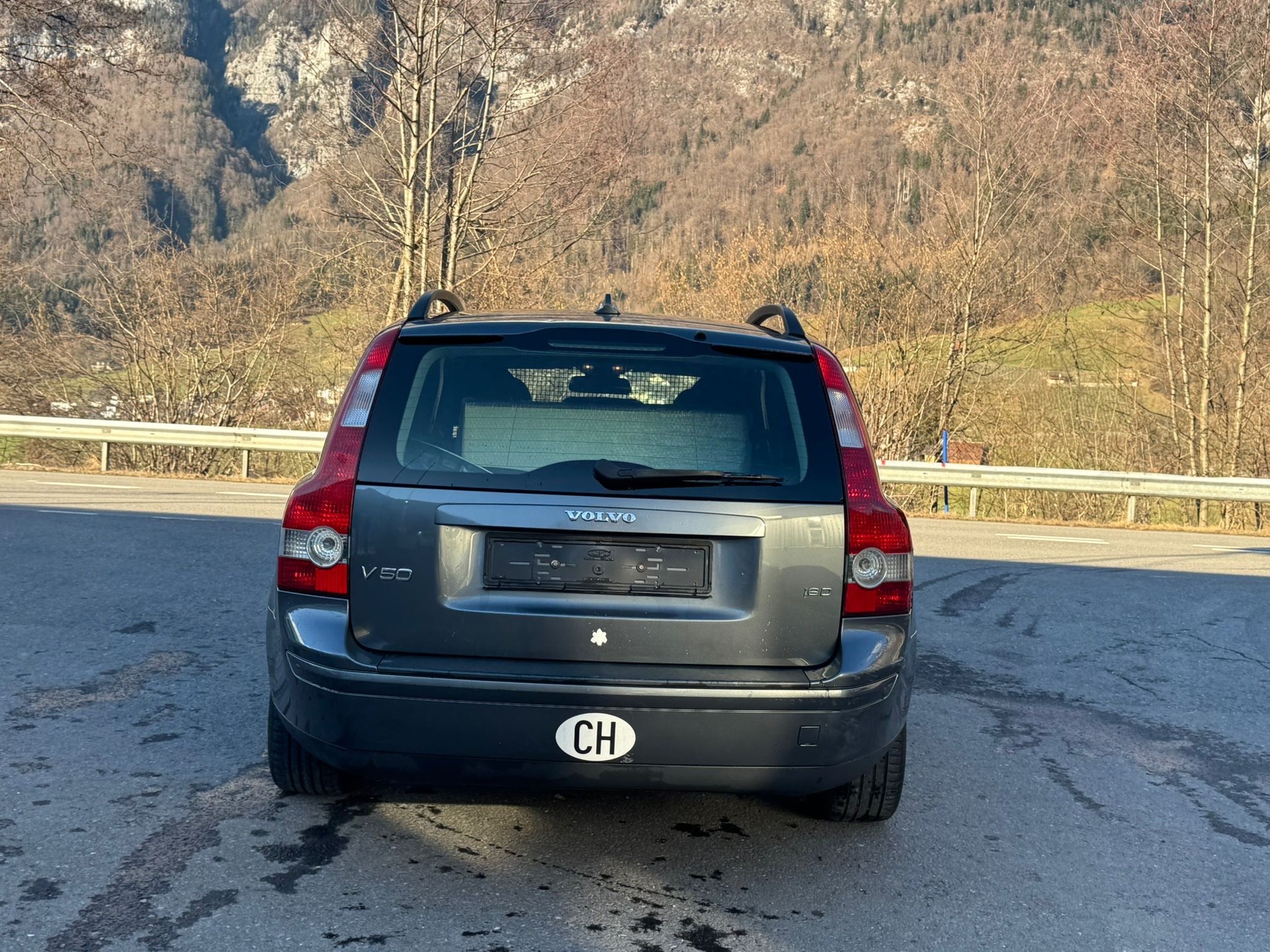 VOLVO V50 1.6D-image-6