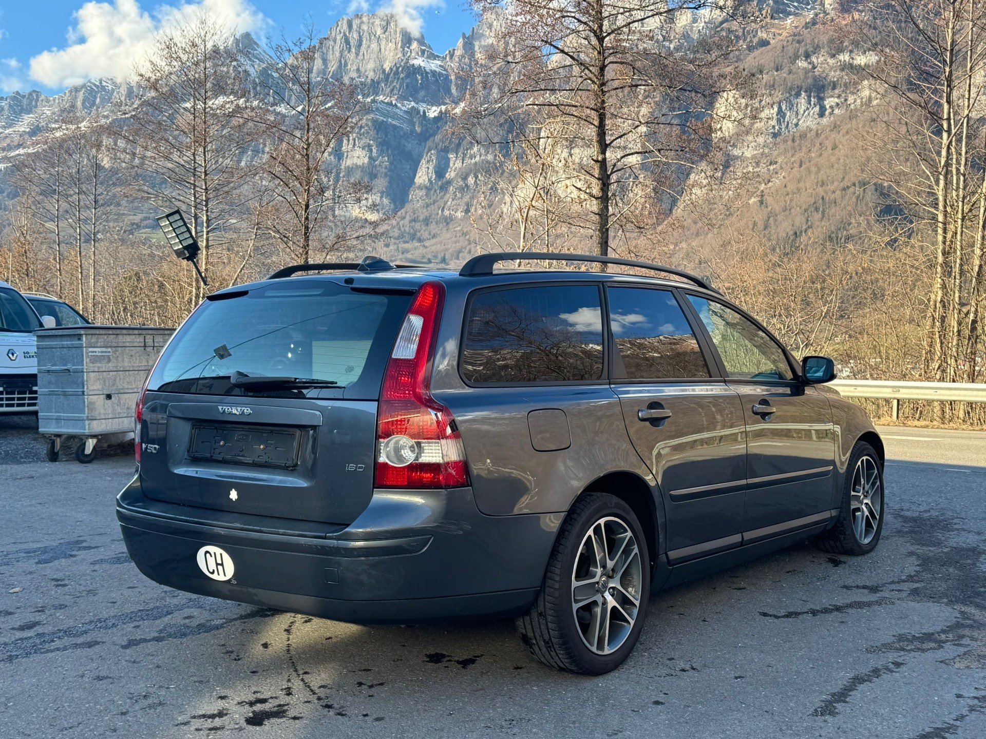 VOLVO V50 1.6D-image-5