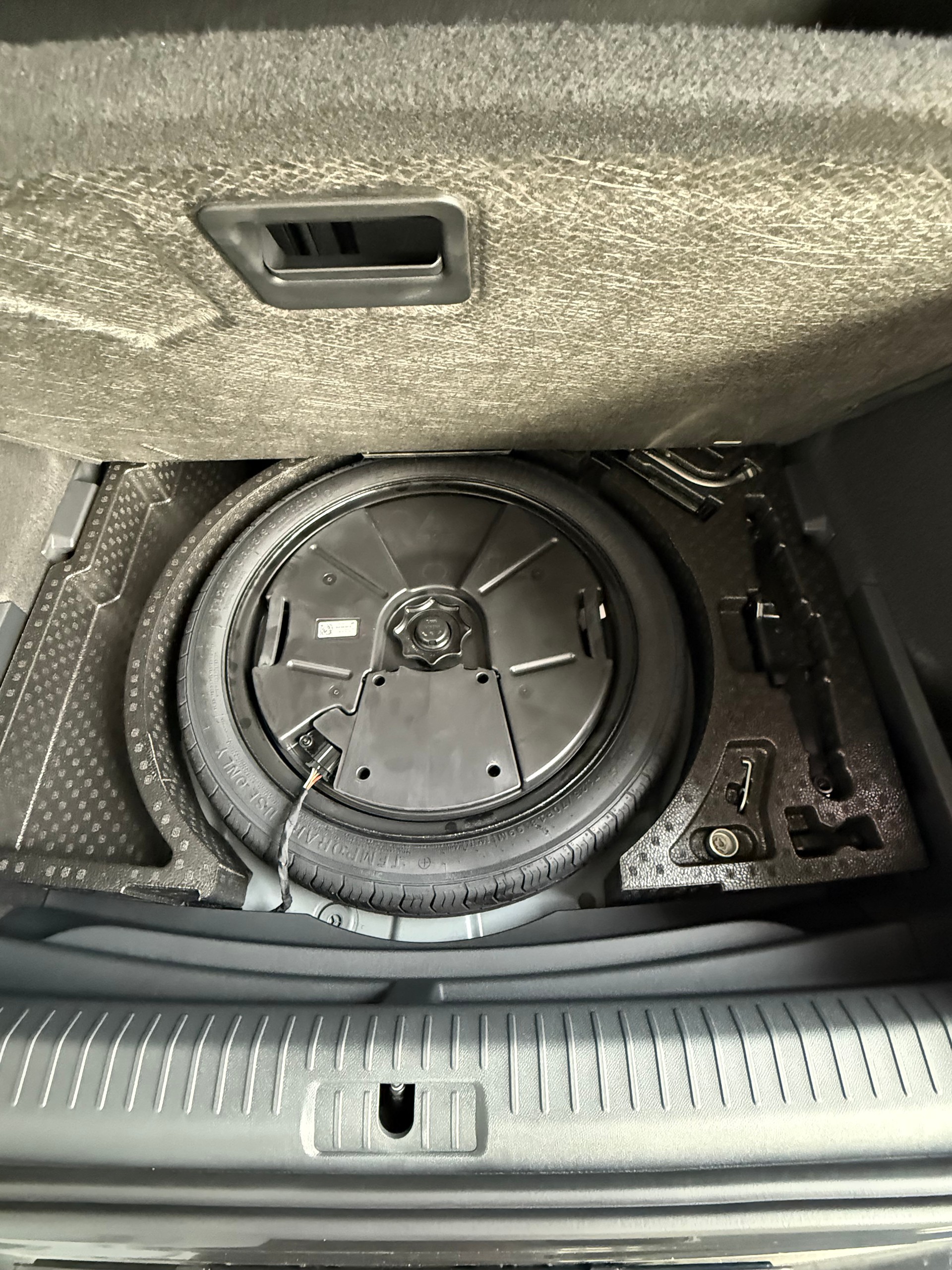 CUPRA Formentor 2.0TSI 4Drive DSG / VENDUE VERKAUFT-image-11
