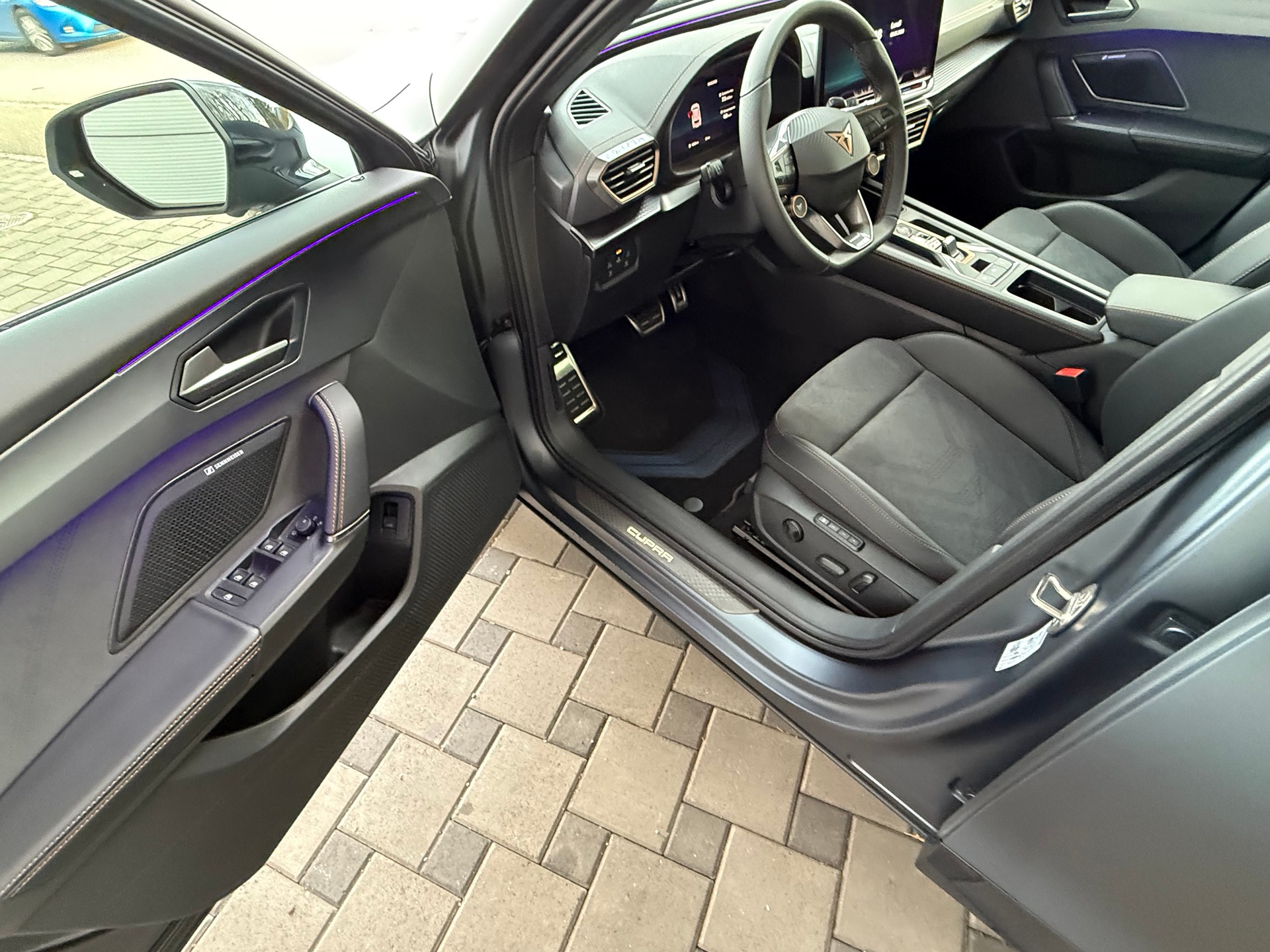 CUPRA Formentor 2.0TSI 4Drive DSG / VENDUE VERKAUFT-image-7