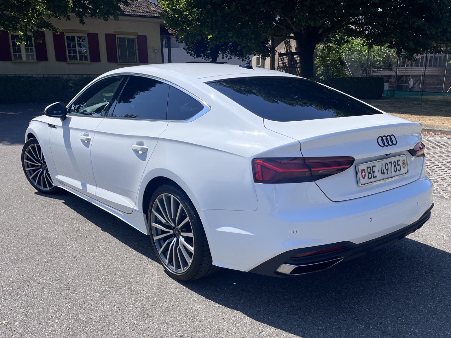 AUDI A5 Sportback 40 TDI, S-Tronic-image-2