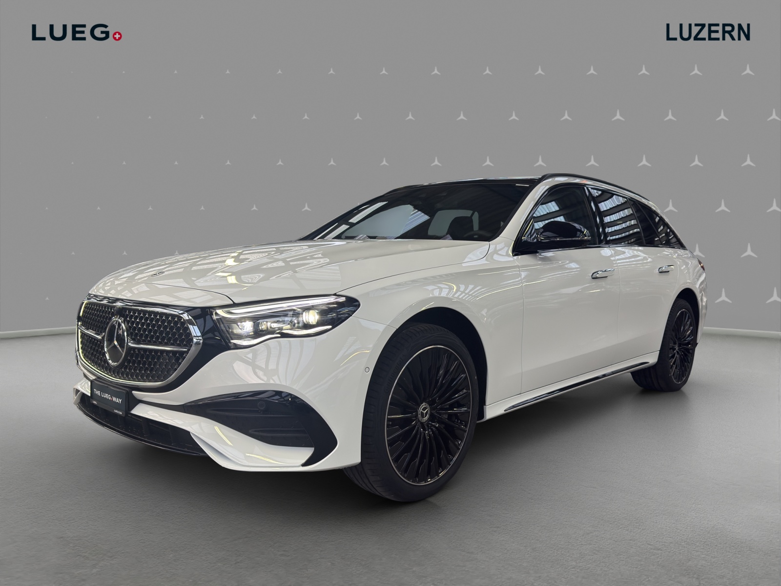 MERCEDES-BENZ E 220 d T 4Matic 9G-Tronic-image-0