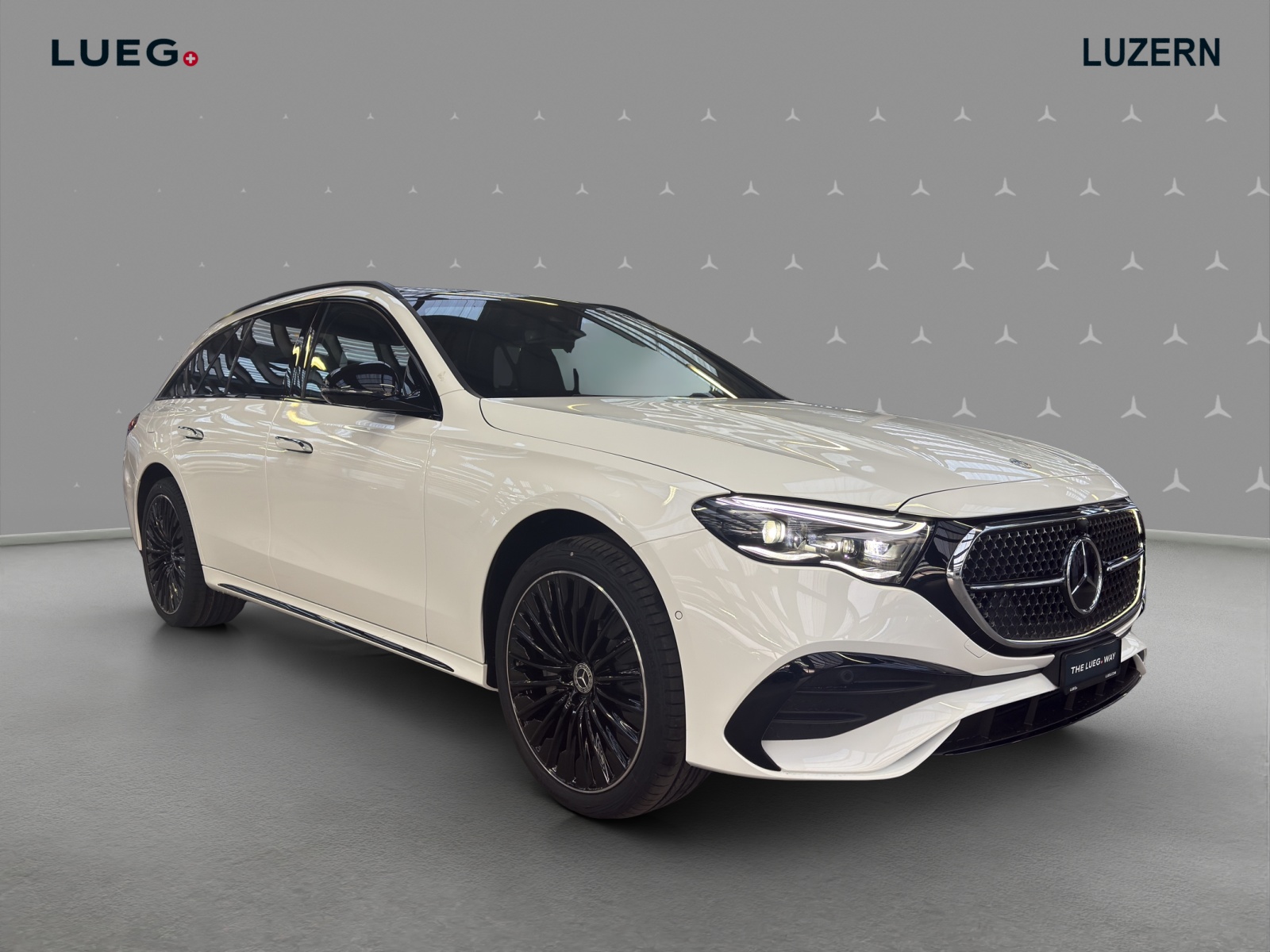 MERCEDES-BENZ E 220 d T 4Matic 9G-Tronic-image-6