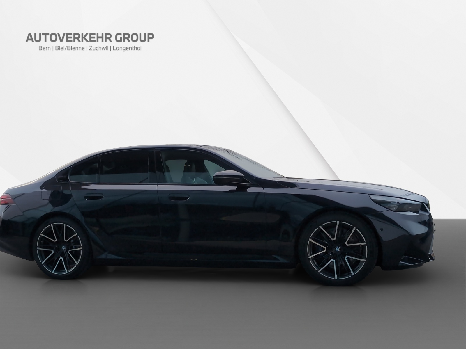 BMW M5 xDrive-image-6