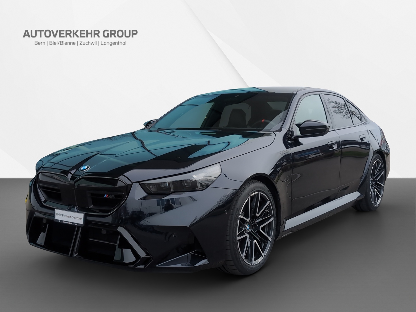 BMW M5 xDrive-image-0