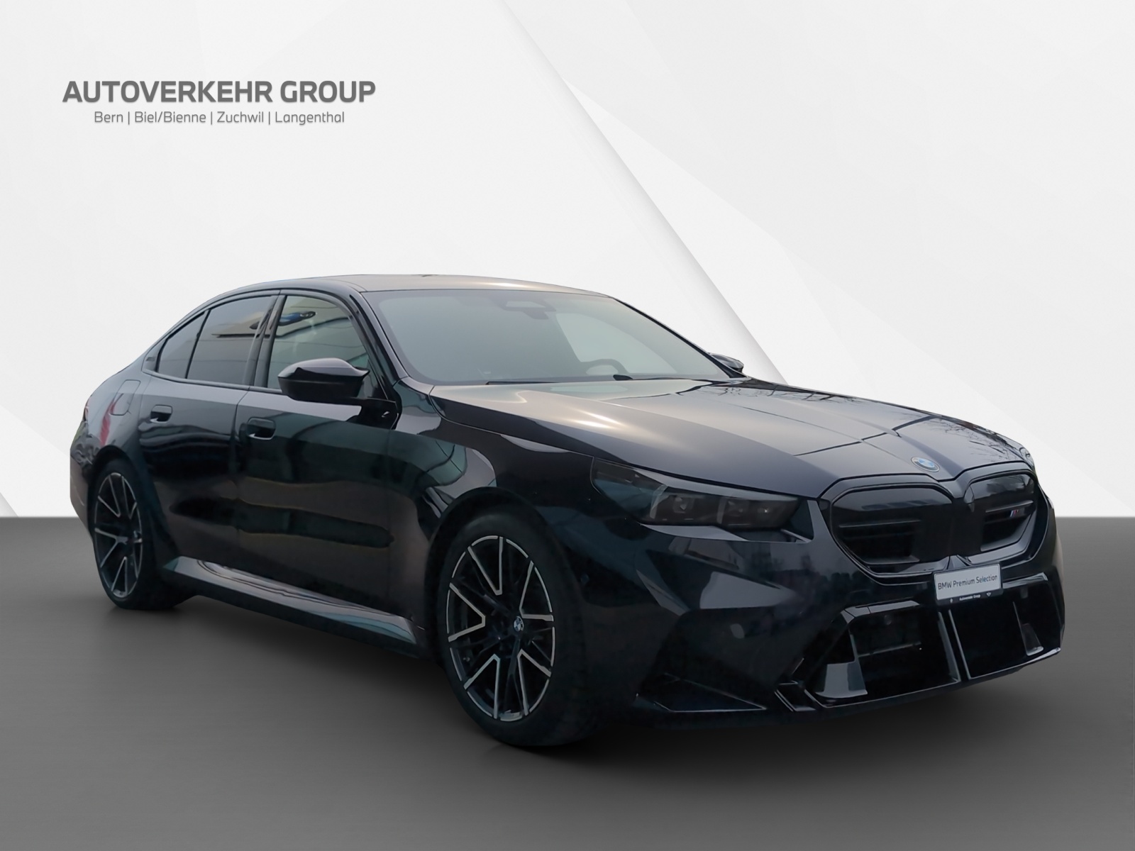 BMW M5 xDrive-image-7