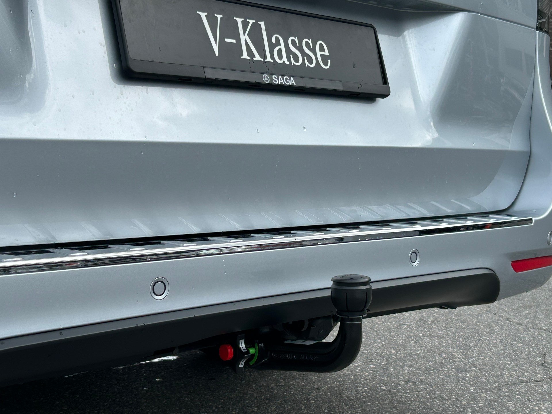 MERCEDES-BENZ V 300 d EXCLUSIVE Swiss Edition Lang 4MATIC-image-13