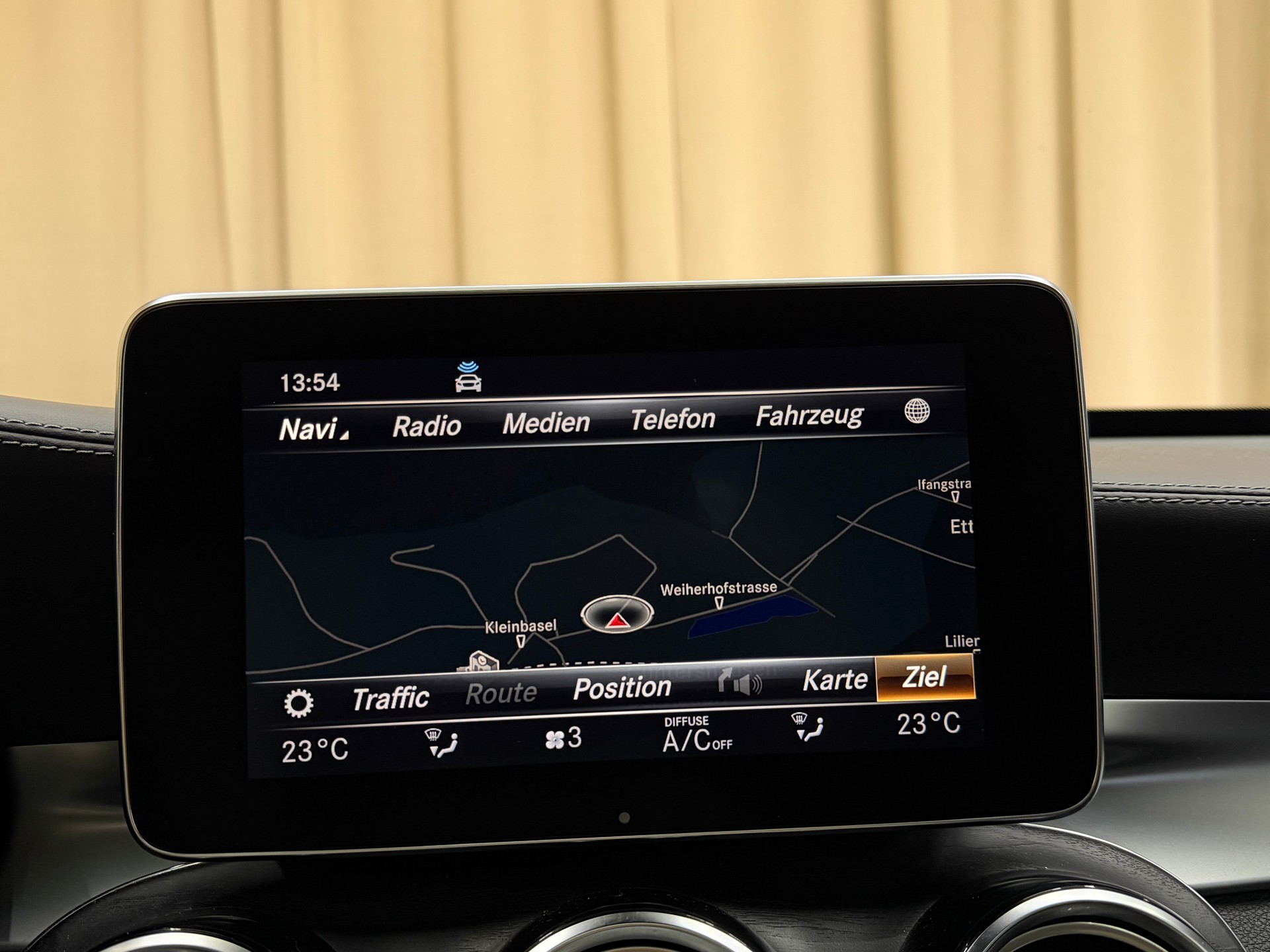 MERCEDES-BENZ GLC 63 S AMG 4Matic+ 9G-Tronic-image-13