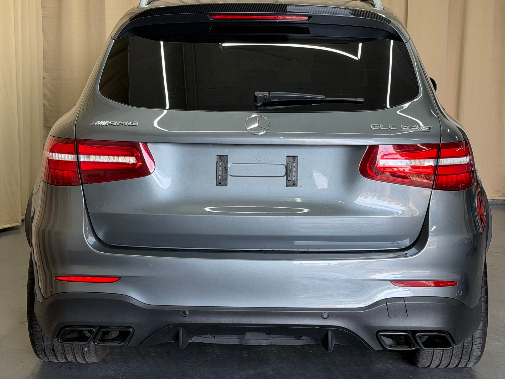 MERCEDES-BENZ GLC 63 S AMG 4Matic+ 9G-Tronic-image-4
