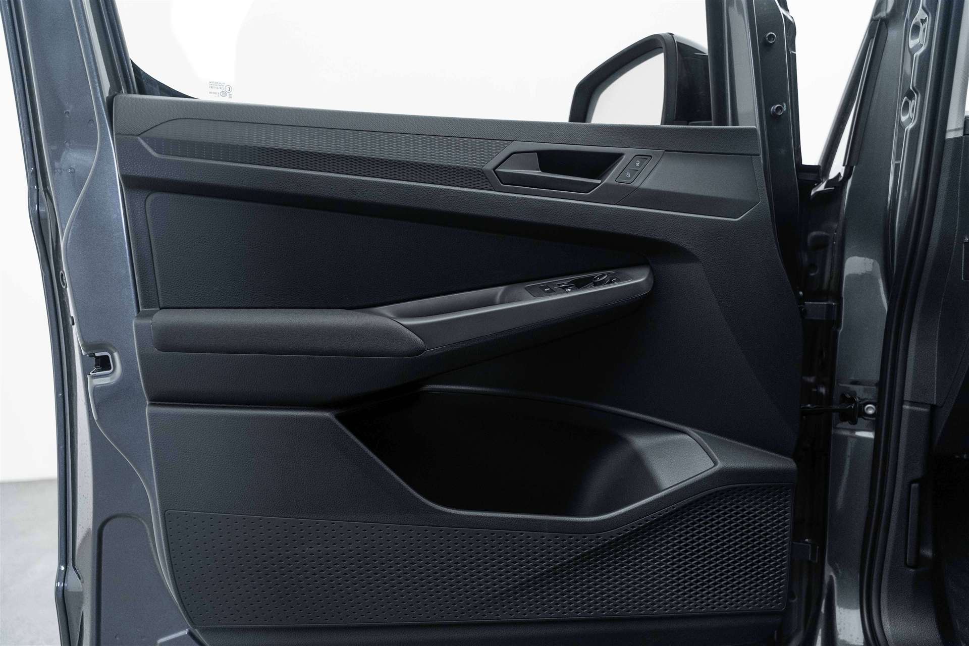 VW Caddy Maxi 1.5 TSi 7-Plätzer DSG-Automat-image-6