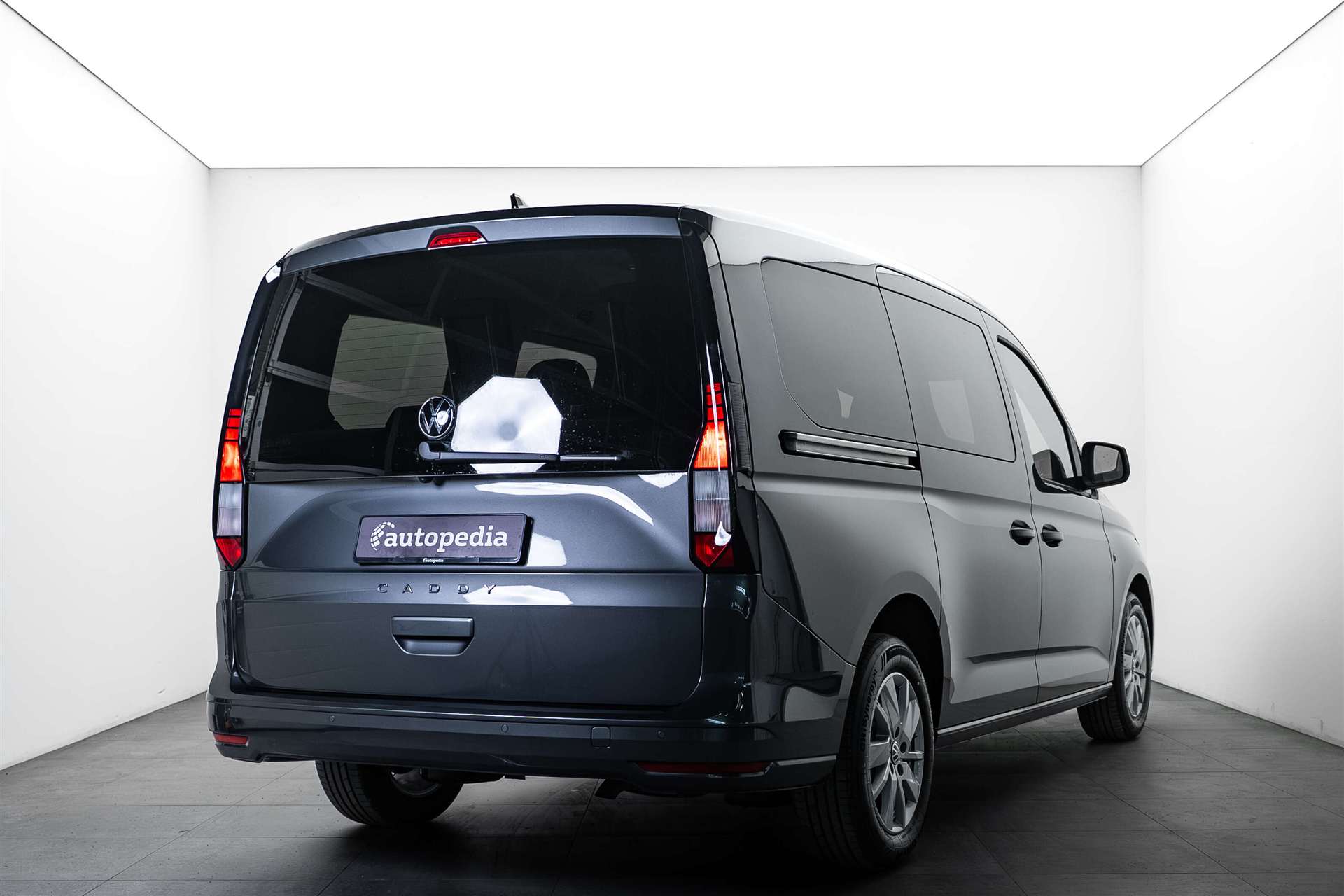 VW Caddy Maxi 1.5 TSi 7-Plätzer DSG-Automat-image-2