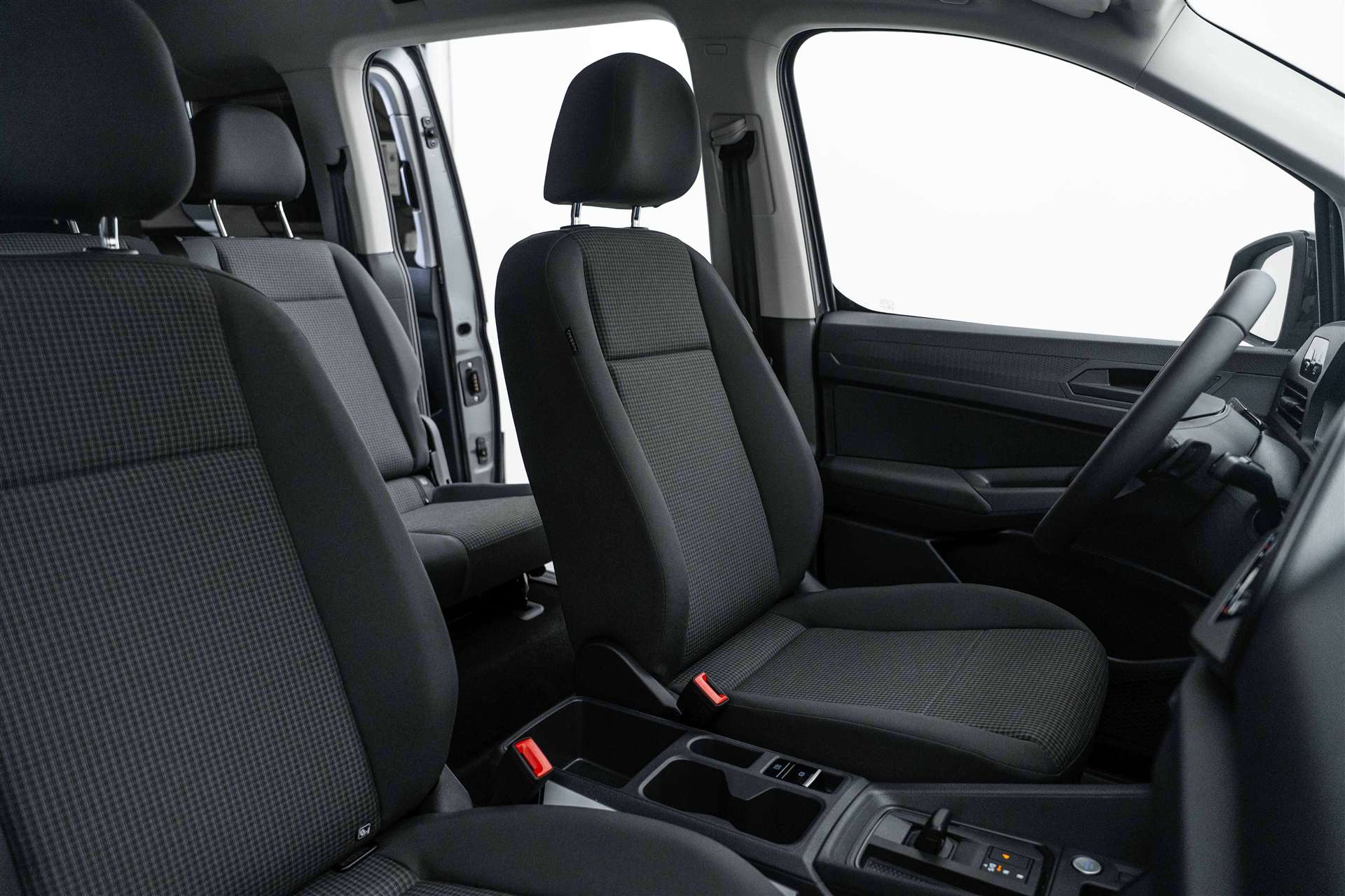 VW Caddy Maxi 1.5 TSi 7-Plätzer DSG-Automat-image-11