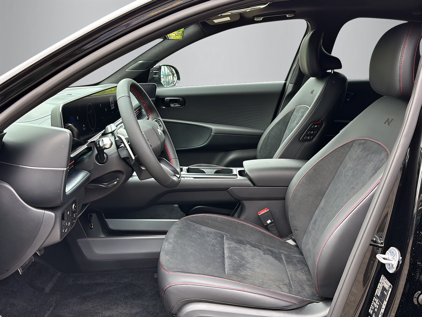 HYUNDAI Ioniq 6 N-Line 4WD-showroom-element-2