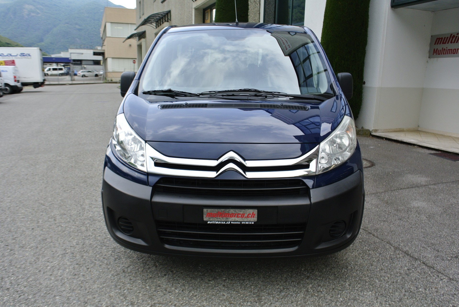 CITROEN Jumpy 2.0 HDi L2H1 Attraction-image-1