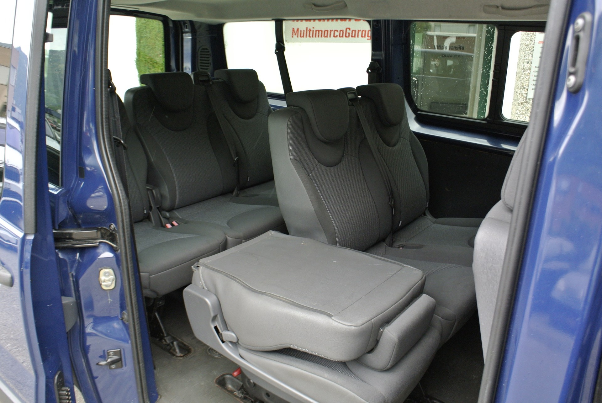 CITROEN Jumpy 2.0 HDi L2H1 Attraction-image-19