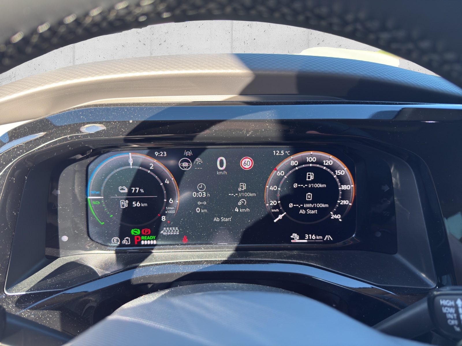 VW Multivan 1.5 eHybrid Life Edition 4Motion DSG-image-10