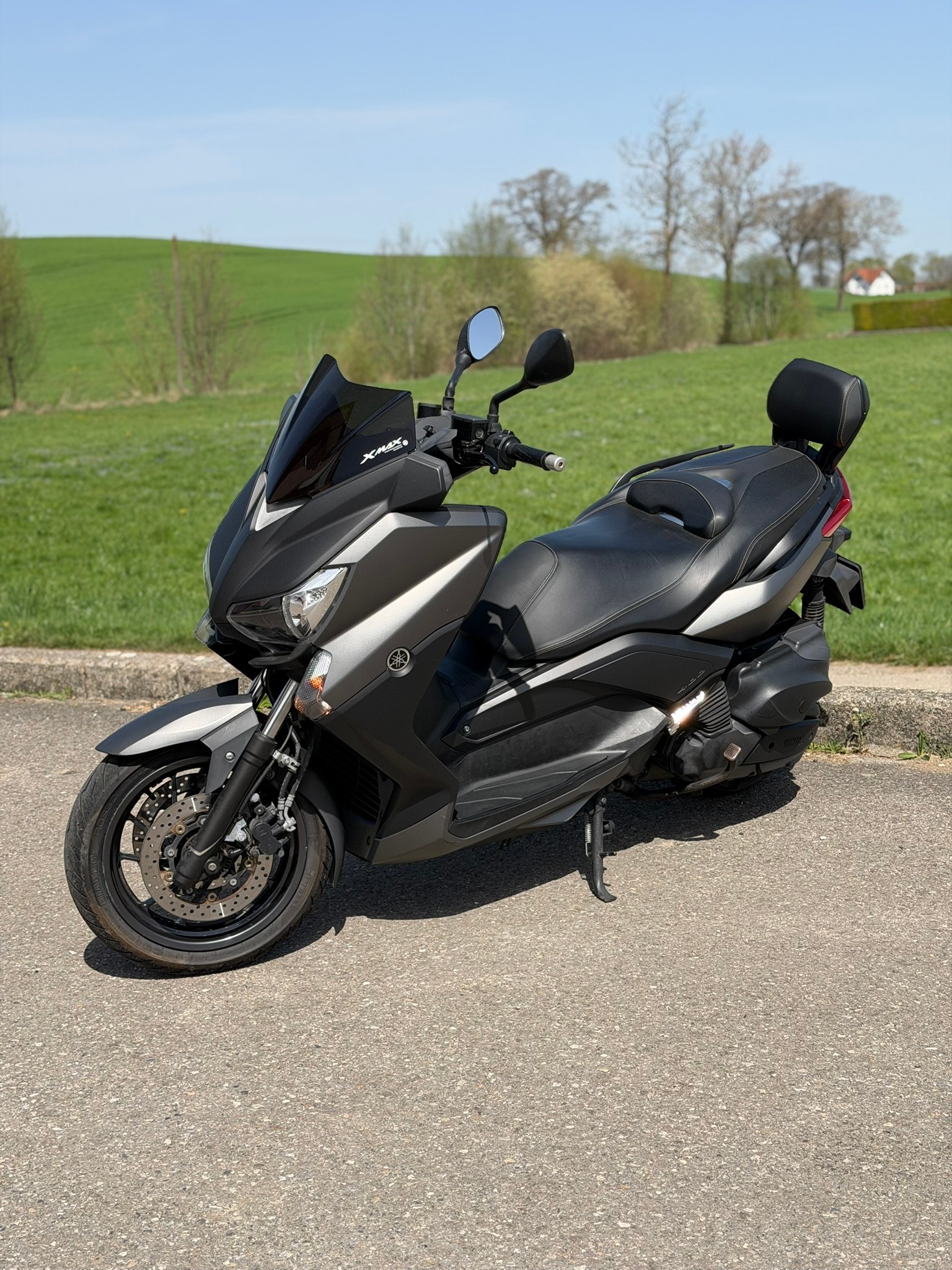 YAMAHA X-Max 400 ABS-image-5