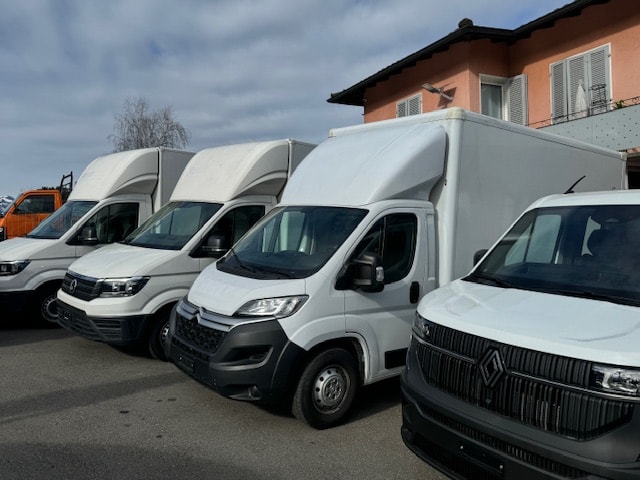 CITROEN Jumper 35 2.2 BlueHDi 165 L2H2-image-9