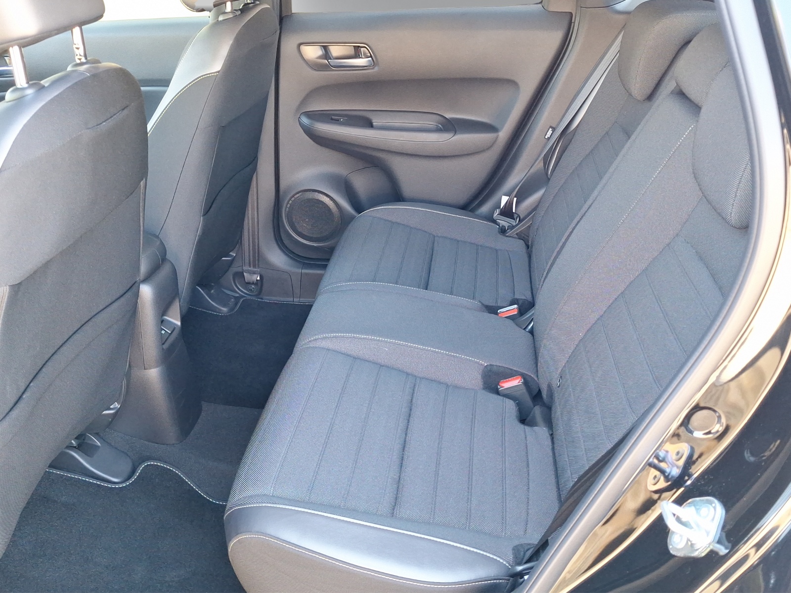 HONDA Jazz 1.5 i-MMD Crosstar Advance-image-12