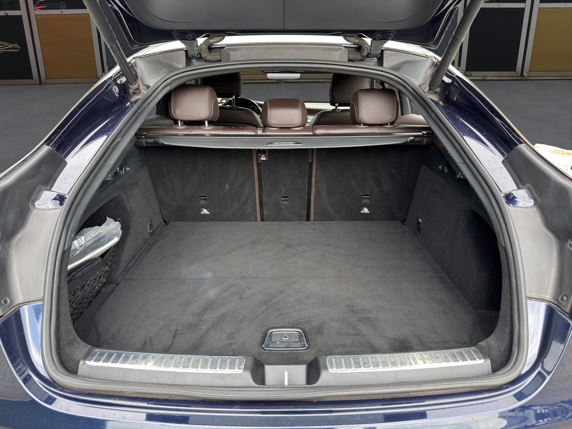 MERCEDES-BENZ GLC 250 d AMG Line 4m Coupé-image-13