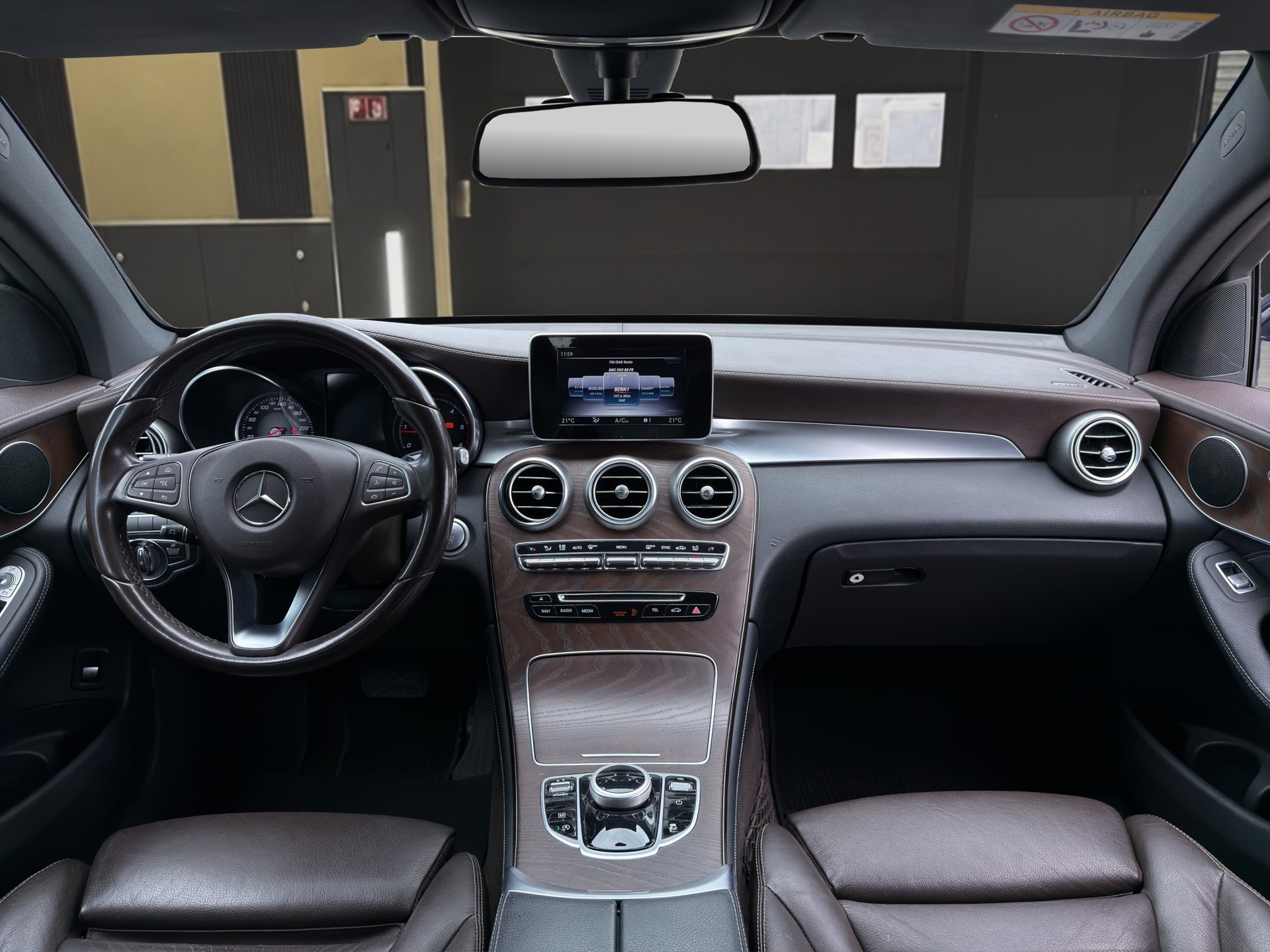 MERCEDES-BENZ GLC 250 d AMG Line 4m Coupé-image-10