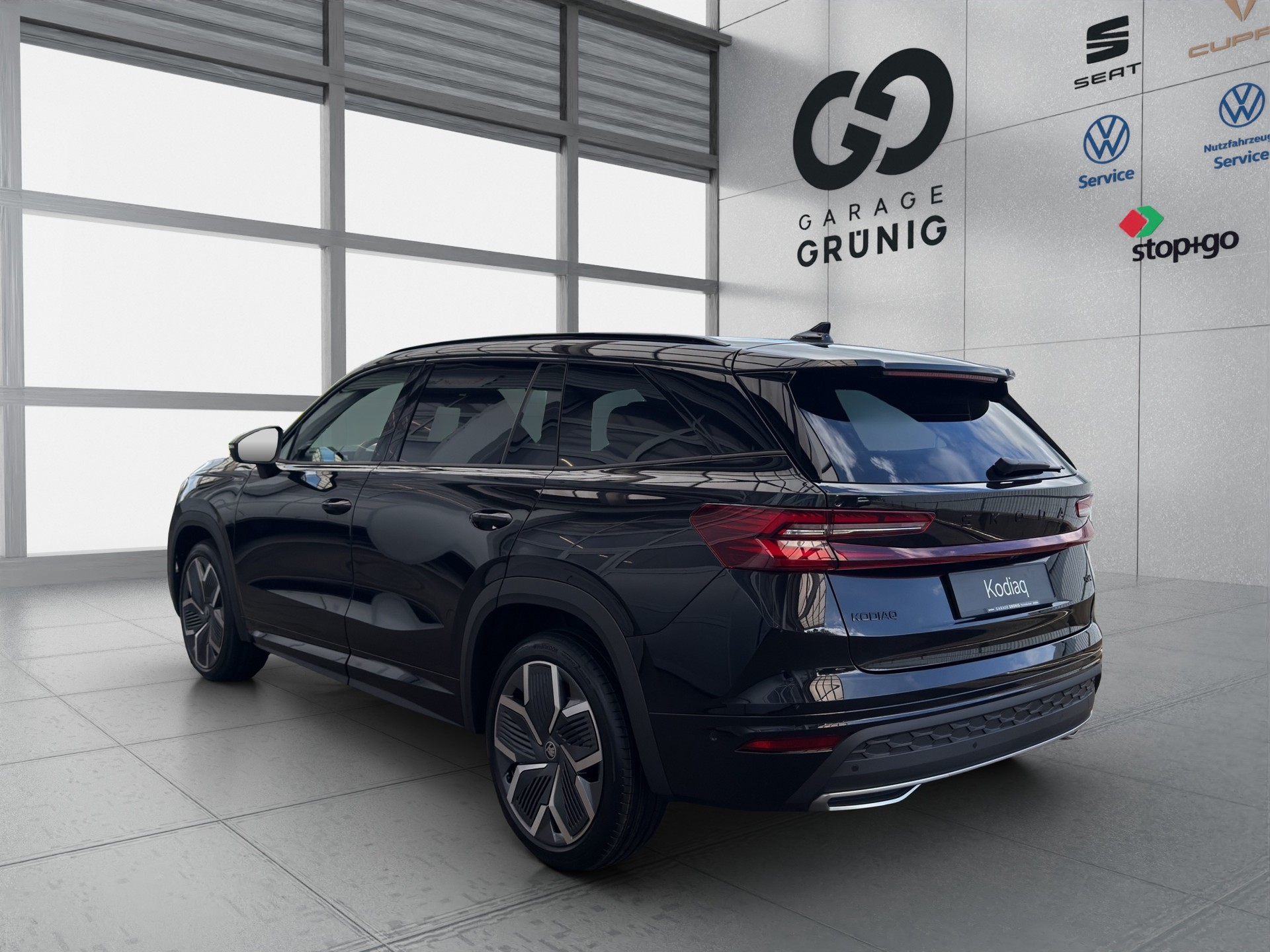 SKODA Kodiaq 2.0 TSI Sportline 4x4-image-3