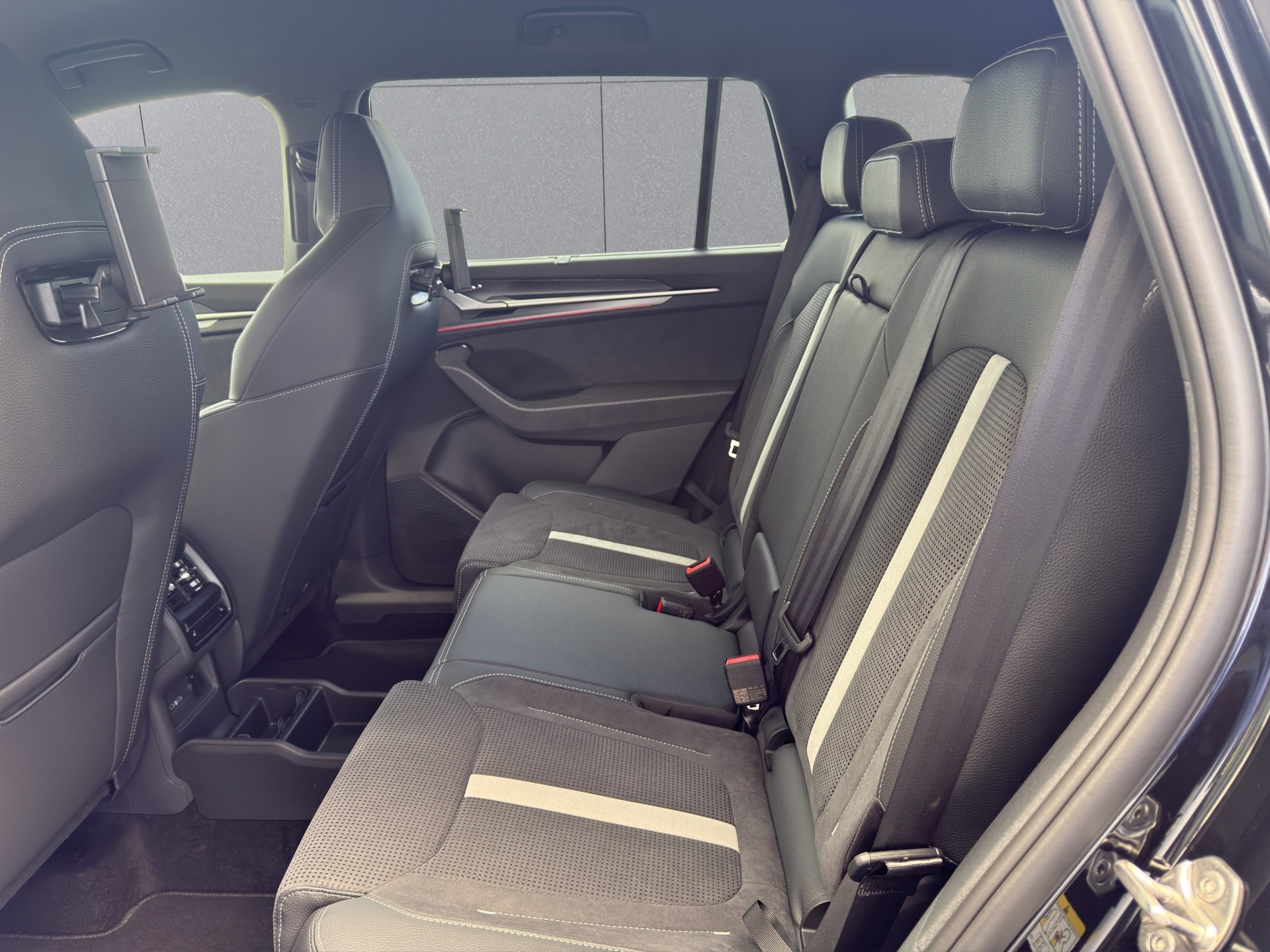 SKODA Kodiaq 2.0 TSI Sportline 4x4-image-11