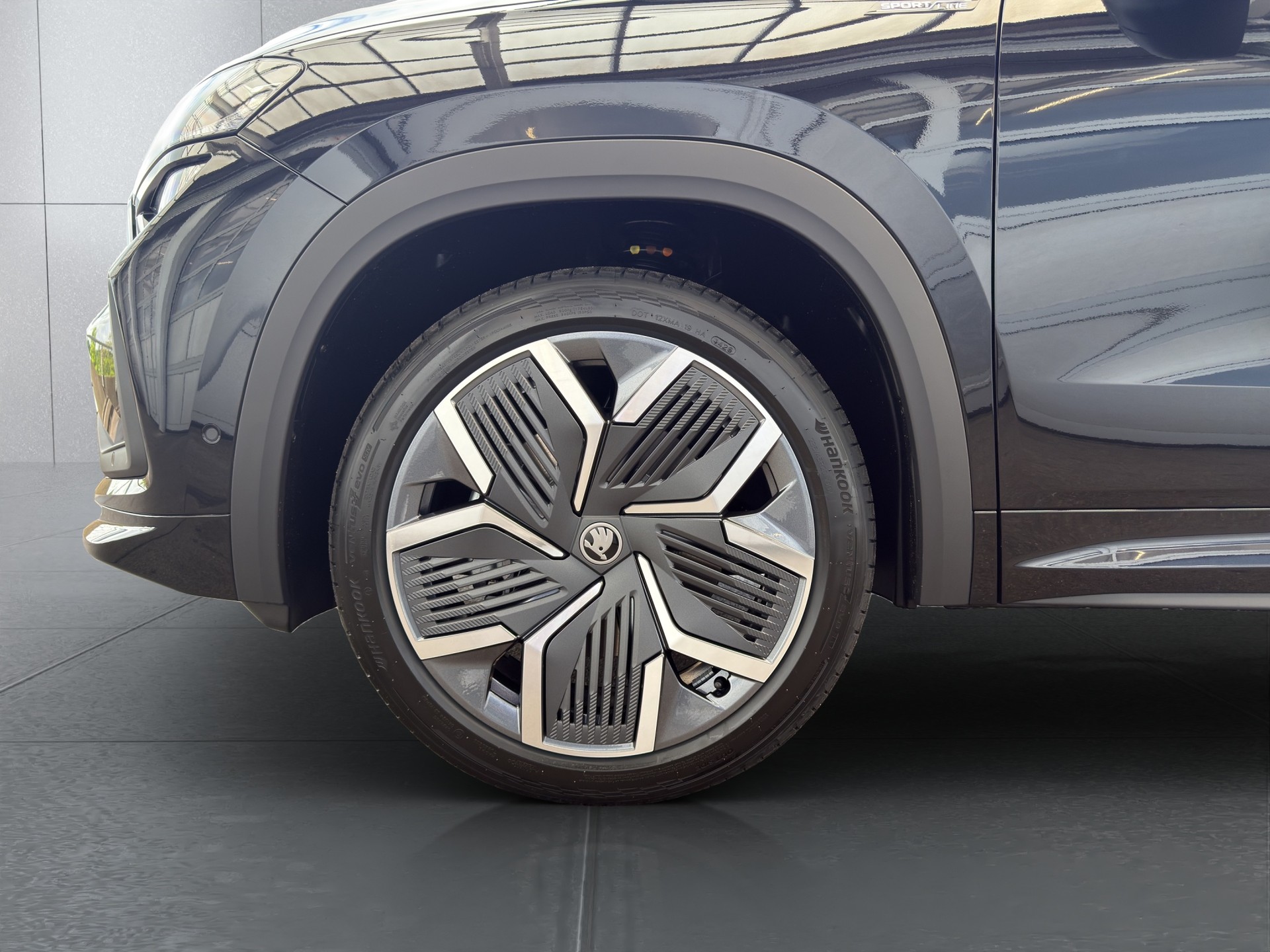 SKODA Kodiaq 2.0 TSI Sportline 4x4-image-6