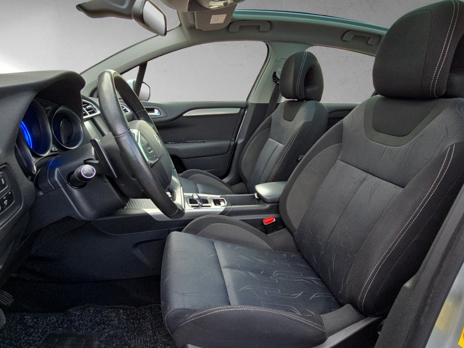 CITROEN C4 1.6 e-HDi ETG6-image-9