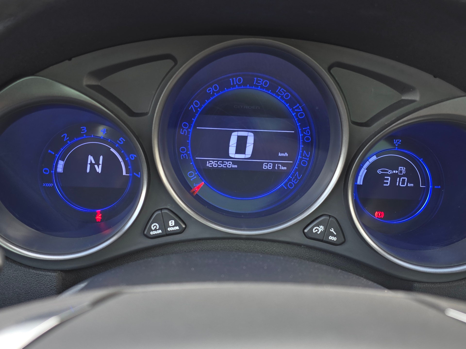 CITROEN C4 1.6 e-HDi ETG6-image-14