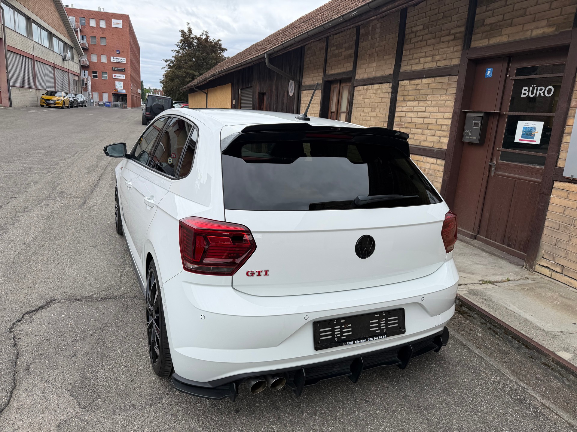 VW Polo 2.0 TSI GTI DSG-image-4