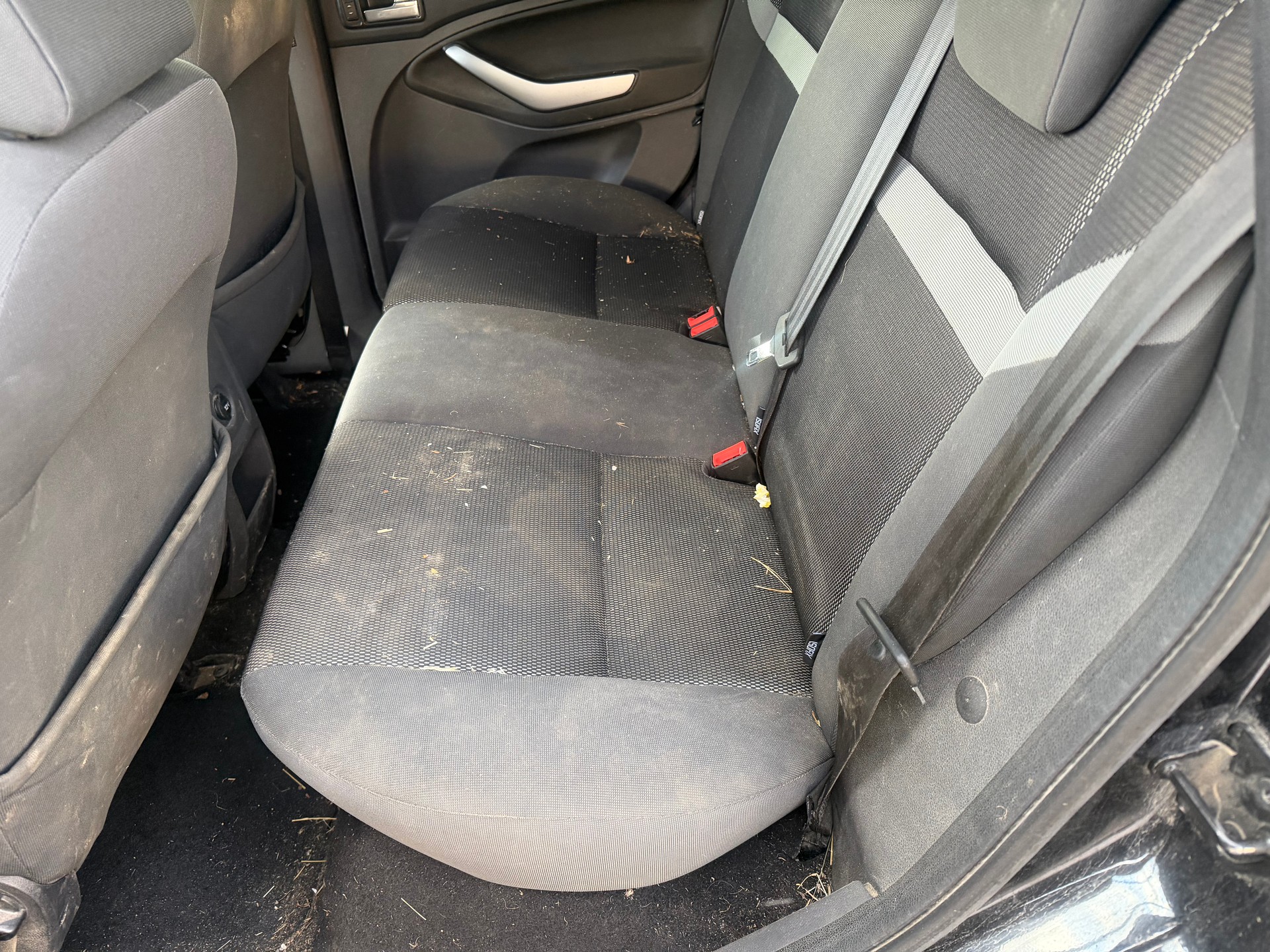FORD Kuga 2.0 TDCi Carving 4WD PowerShift-image-6